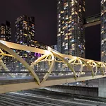 Lovely 2 Bed Condo In Downtown Toronto